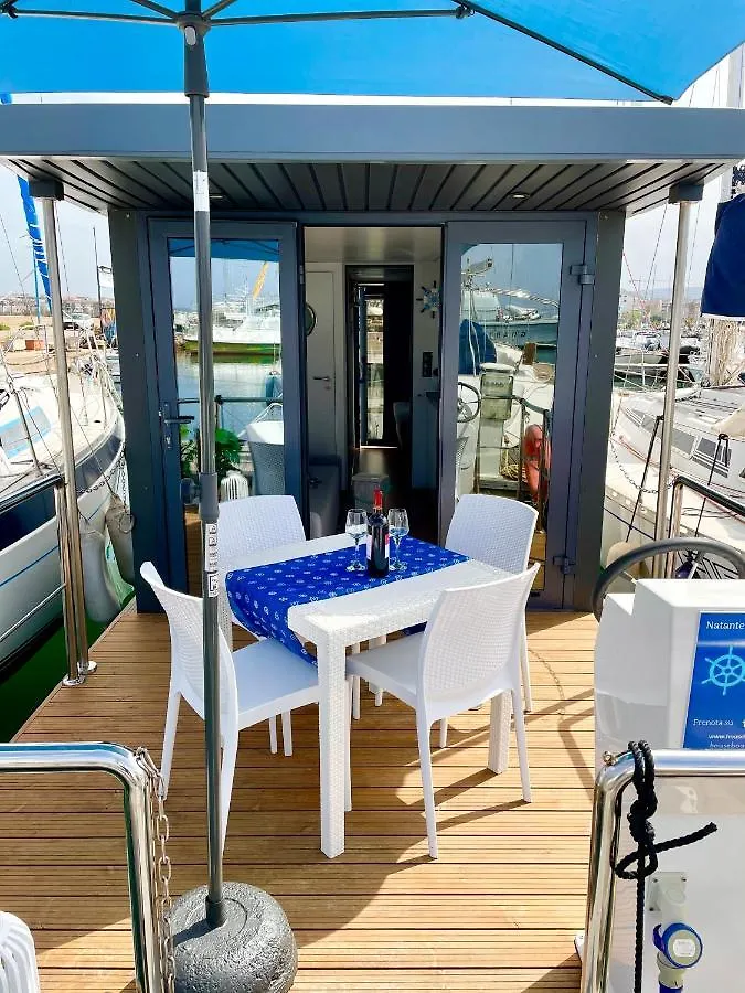 Houseboat Seabreeze Hotel Alghero Italy